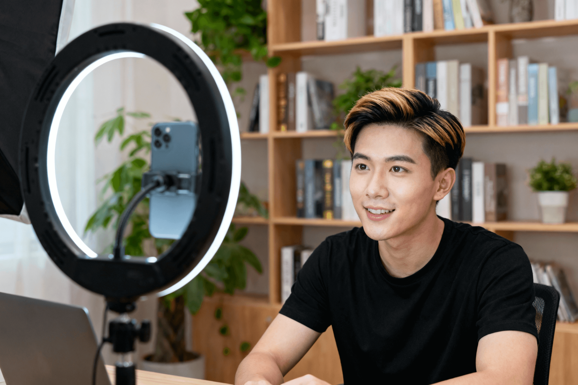 Content Creator